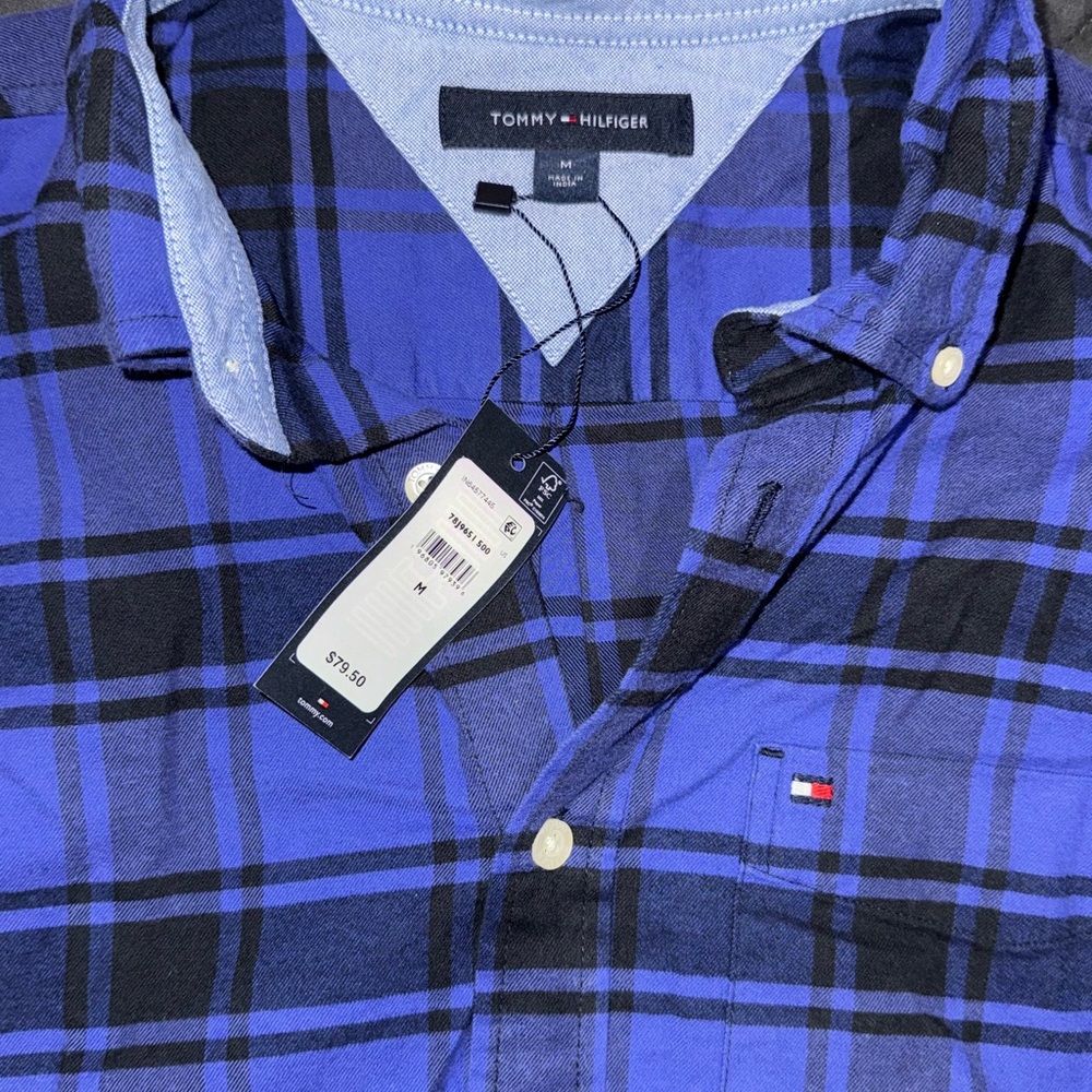 Tommy Hilfiger Men's Navy and Black Check Shirt